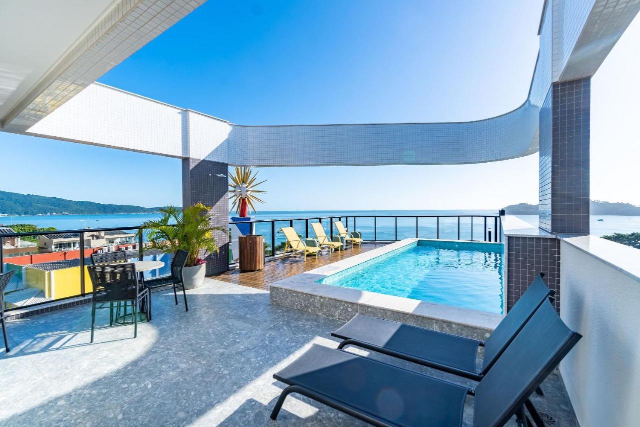 Aion Suites 103 - Compacto E Luxuoso Loft - Rooftop Com Piscina E Academia - A Poucos Passos Da Praia บอมบินญัส ภายนอก รูปภาพ