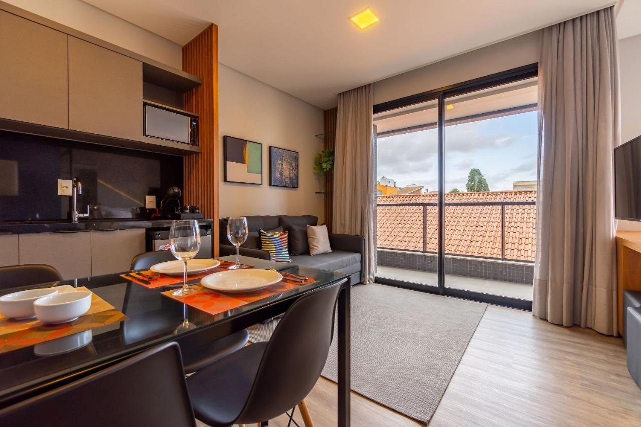 Aion Suites 103 - Compacto E Luxuoso Loft - Rooftop Com Piscina E Academia - A Poucos Passos Da Praia บอมบินญัส ภายนอก รูปภาพ